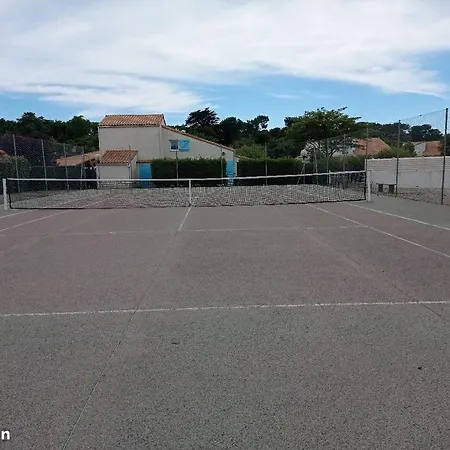 Charmante Maison Bord De Avec Piscine Et Tennis 5-p Saint-Vincent-sur-Jard