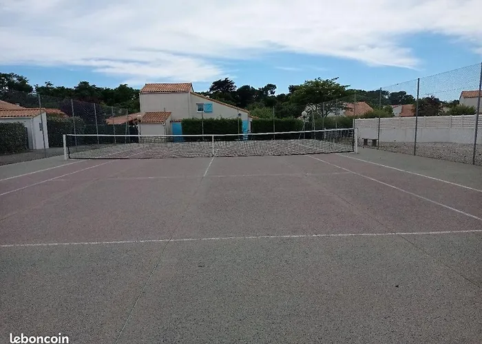 Charmante Maison Bord De Avec Piscine Et Tennis 5-p Saint-Vincent-sur-Jard