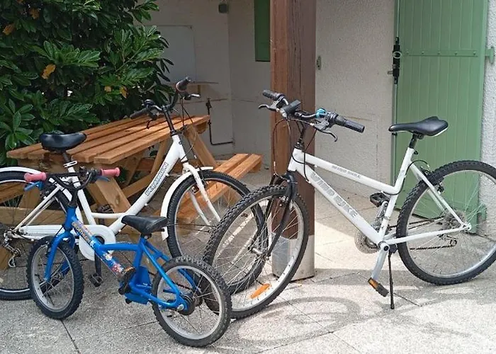 Charmante Maison Bord De Avec Piscine Et Tennis 5-p Saint-Vincent-sur-Jard